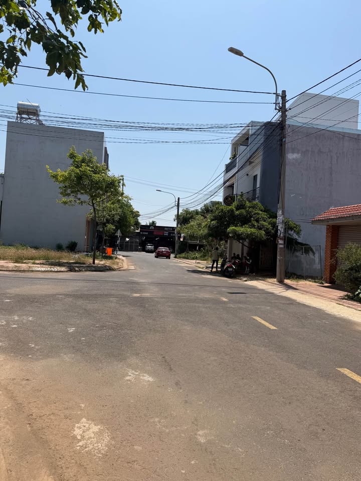 Đất Vàng Buôn Ma Thuột - Mặt tiền Hà Huy Tập 92.5m² - Giá Tốt