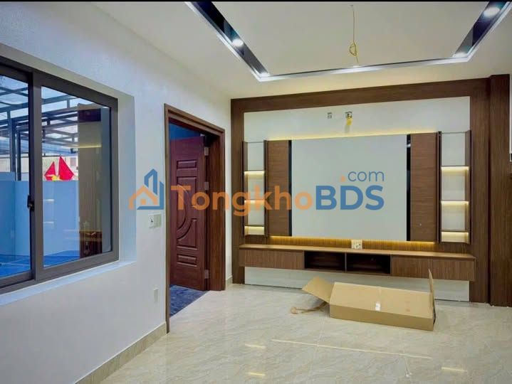 Nhà 3 Tầng 200m² Hướng Tây - TT TP Thái Nguyên - Sẵn Sàng Đón Chủ Mới