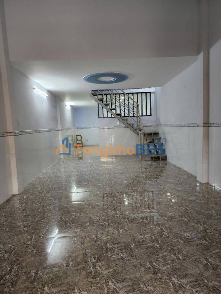 Nhà 64m² Đường Nguyễn Thị Thập, Quận 7 - Giá 8.5 Triệu, Sẵn Sàng Ở Ngay