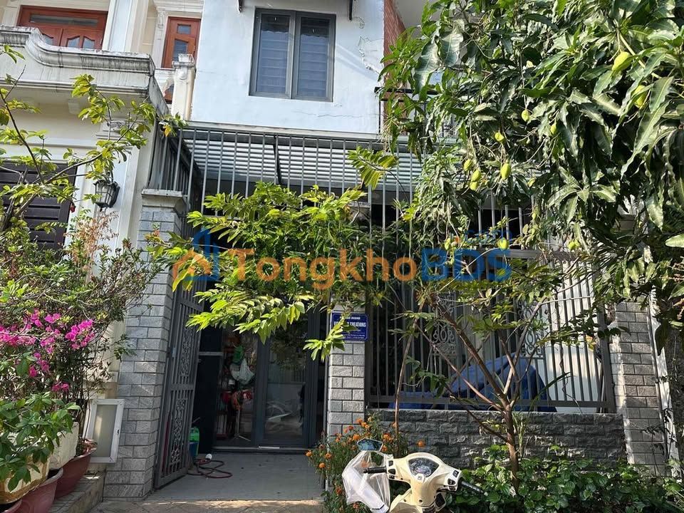 Cho Thuê Nhà Hẻm Quận 7 - 60m² 2PN - 18 Triệu/Tháng