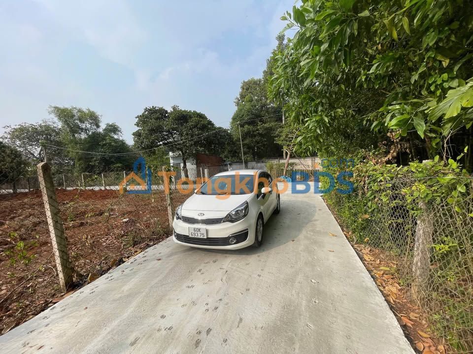 Đất Đất Đỏ - 80m² Thổ Cư - Sổ Sẵn Công Chứng - Giá 690 Triệu