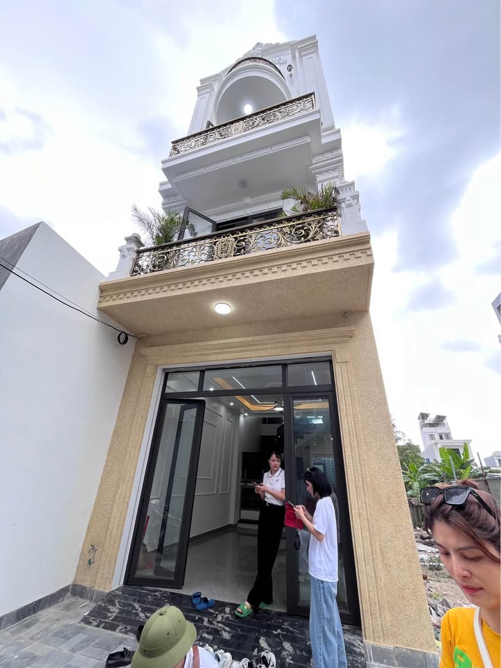 Nhà Mặt Đường Quỳnh Hoàng, An Dương, Hải Phòng - 60m², 4 Tầng, Giá 3.99 Tỷ