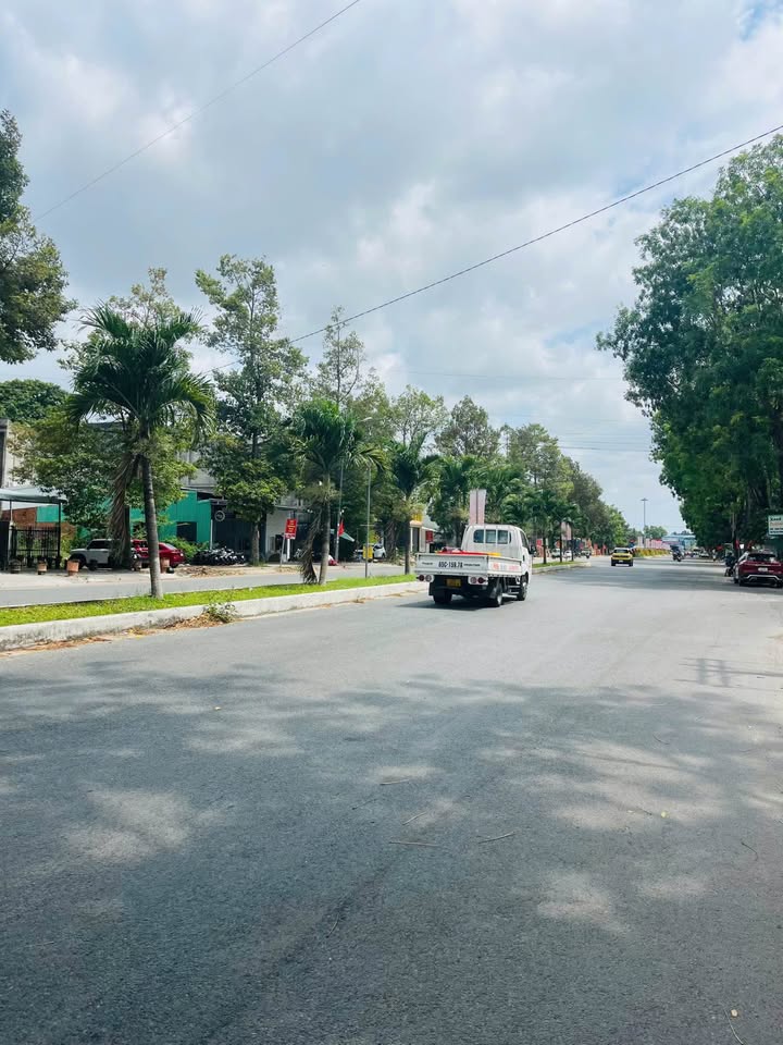 Nhà Mặt Tiền Lê Trọng Tấn, Cần Thơ - 625m² Kinh Doanh/Văn Phòng