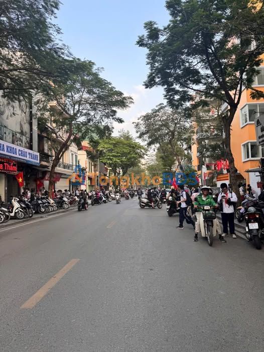 Nhà Trung Tâm Ngọc Hồi 70m² Sổ Đỏ Nở Hậu - Giá Tốt 4.1 Tỷ