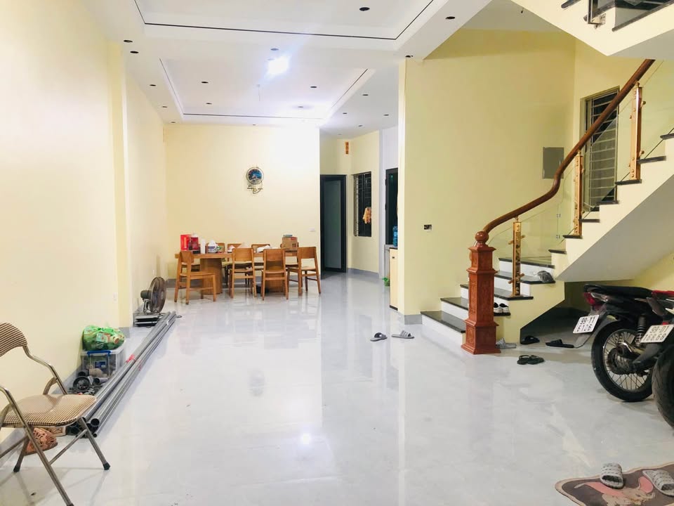 Cho thuê Nhà 3 Tầng 4PN Phường Kinh Bắc, Bắc Ninh - Giá 17 Triệu/Tháng