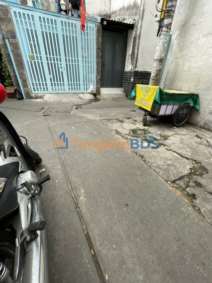 Nhà Đẹp 2 Tầng Q11, Ngang 4.3m Gần Vòng Xoay Lê Đại Hành