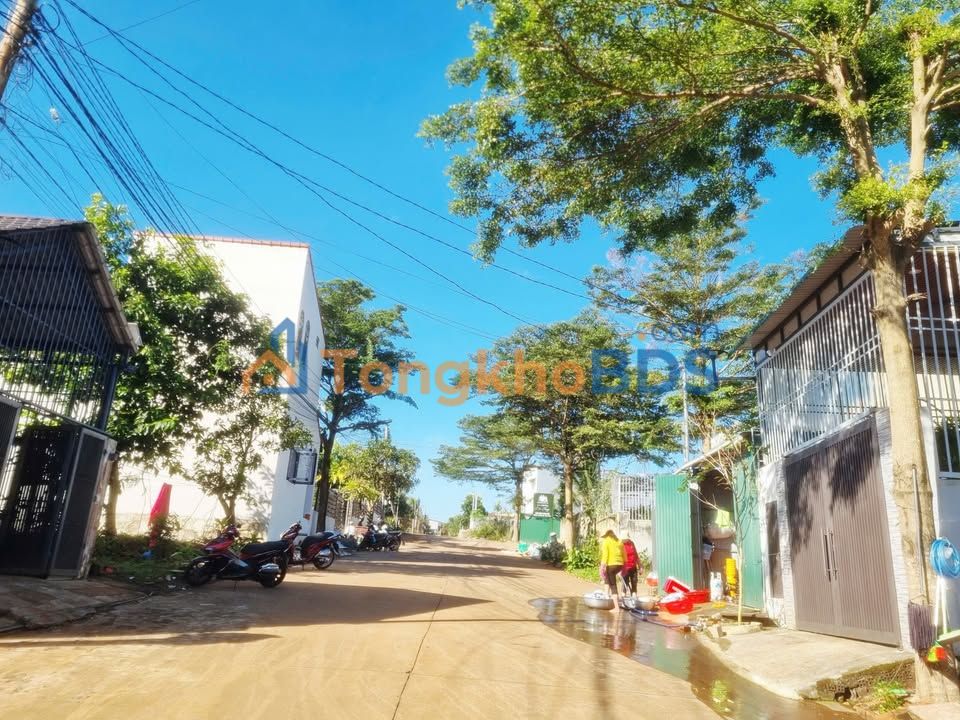 Đất nền Cư M'gar, Đắk Lắk 120m² - Sổ đỏ thổ cư, giá 1.37 tỷ