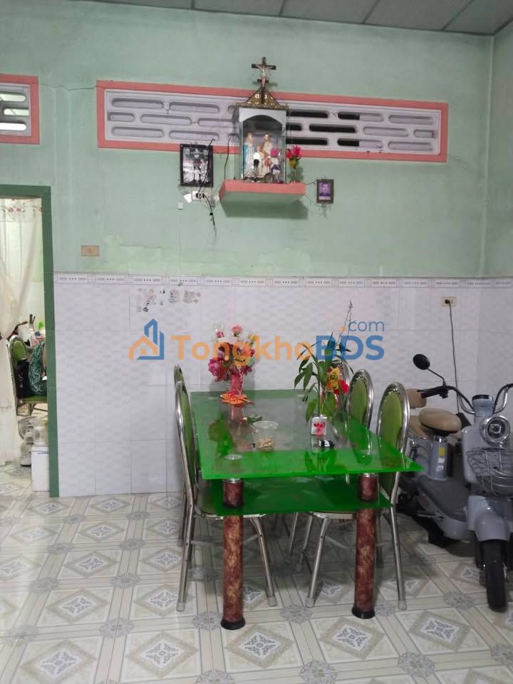 Bán Gấp Đất Vàng Xã Vang Quới Đông, Bình Đại - 234m² - Giá 700 Triệu