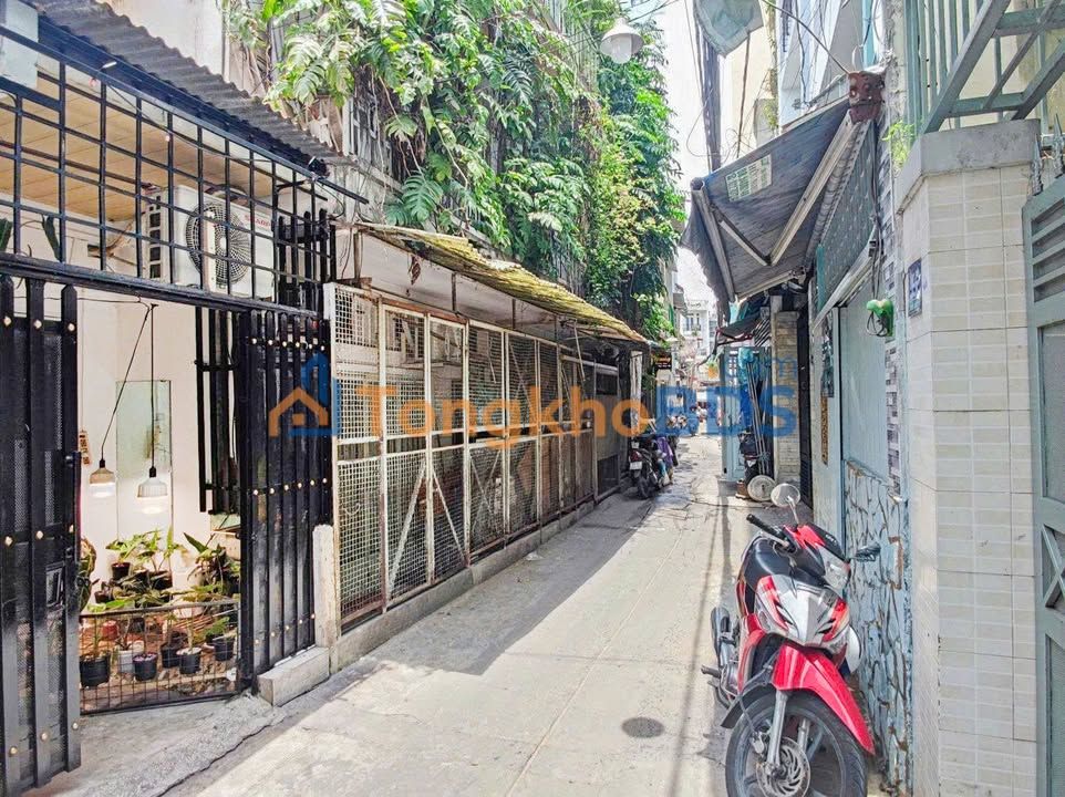 Nhà Mặt Tiền Tô Hiến Thành Q10 - 7.9 Tỷ - 75m² - 2PN - Sổ Hồng Hoàn Công