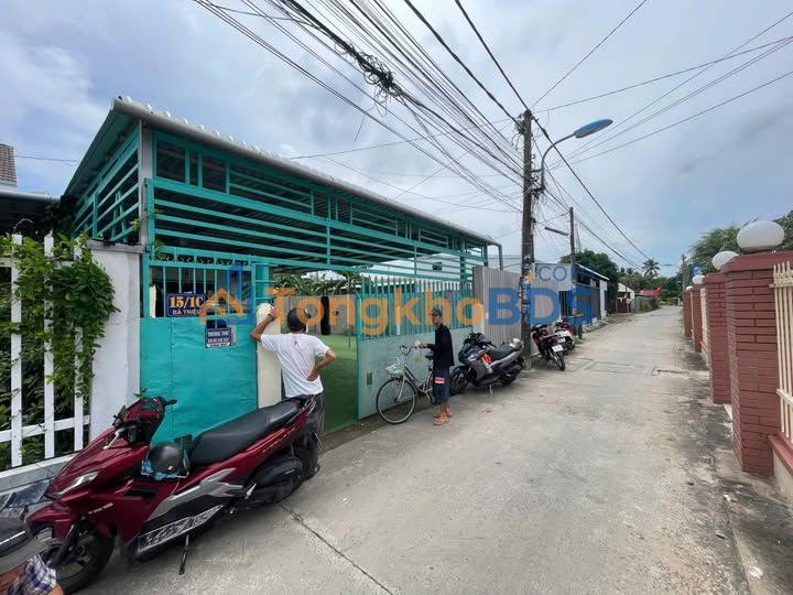 Bán Nhà Mặt Tiền Hẻm Bà Triệu, Châu Đốc 216m² - Vị Trí Vàng Kinh Doanh