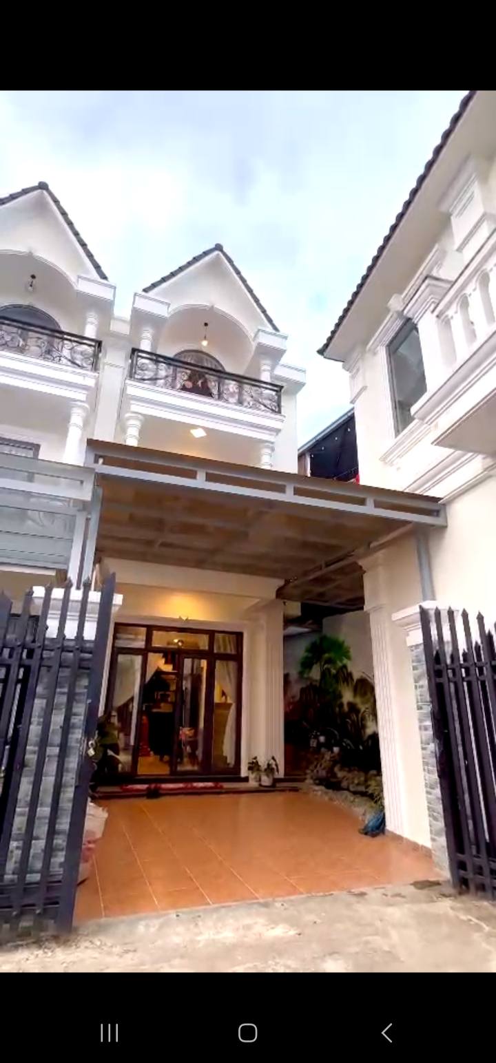 Nhà 95m² Lữ Gia, Đà Lạt - 4PN, 2 Lầu, Sổ Đỏ Riêng - Giá 5.5 Tỷ