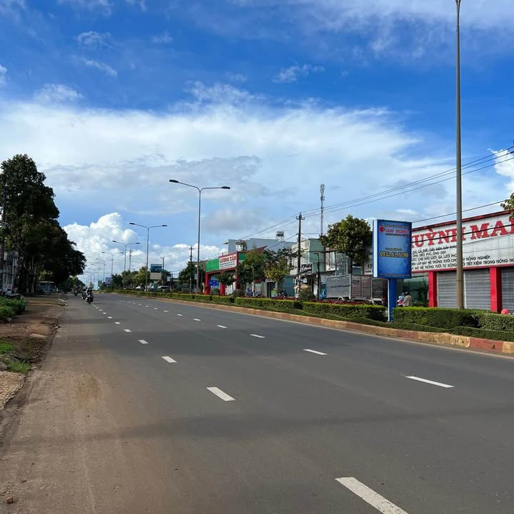 Đất Mặt Tiền Kinh Doanh Trường Chinh, Pleiku - 285m², 3.4 Tỷ