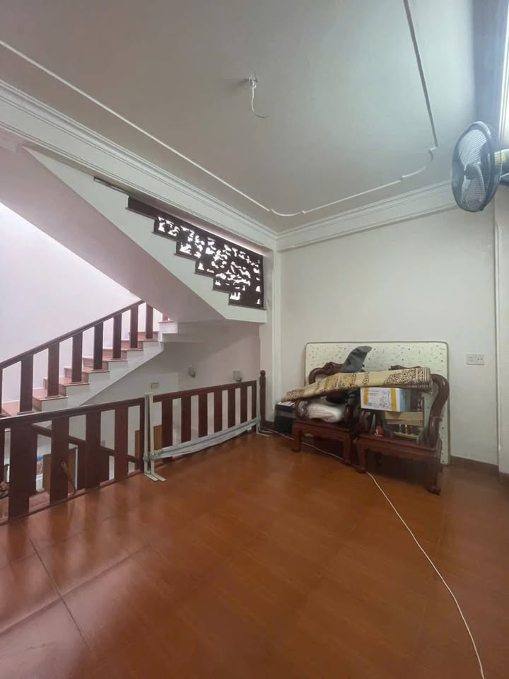 Nhà Phường Hàm Rồng, Thanh Hóa - 80m², 3 Tầng, Giá 6.1 Tỷ - Sẵn Sàng Giao Dịch