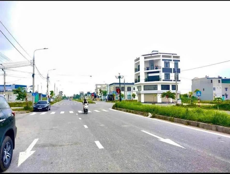 Bán Đất Biệt Thự Mỹ Trung Nam Định - 527m² Sổ Hồng Sẵn Sàng