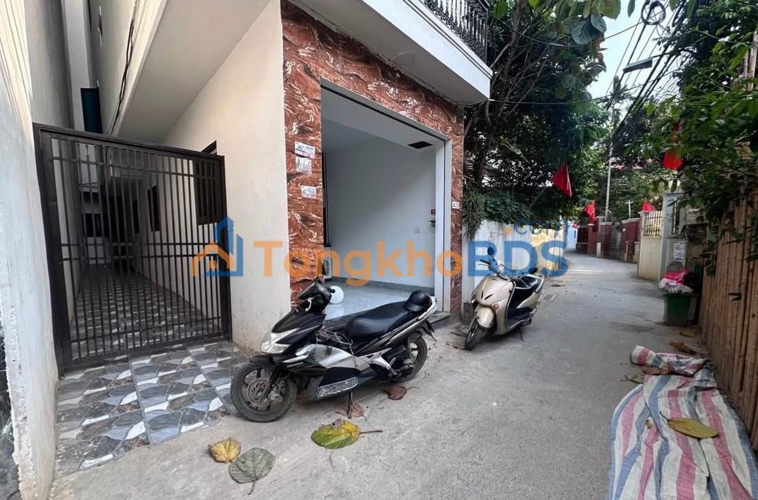 Nhà Lô Góc 38m² Sổ Đỏ Chính Chủ, Ô Tô Thông, Giá 5 Tỷ Tại Nhổn