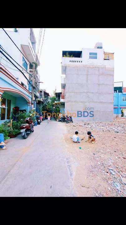 Bán Đất Bình Tân 70m² - Hẻm Xe Hơi 5m - Sổ Hồng Riêng