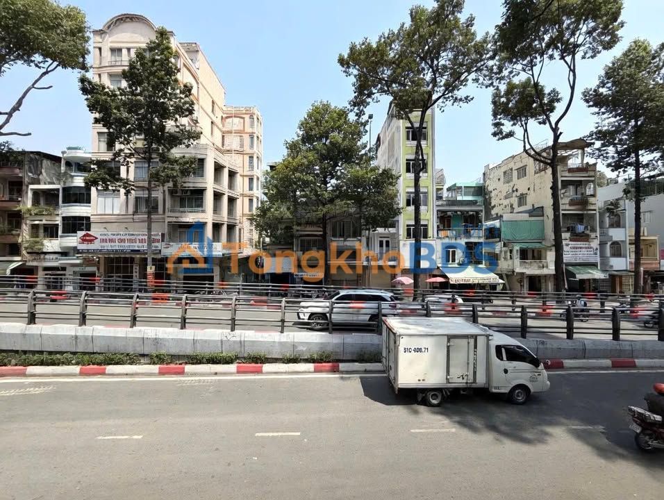 Nhà Mặt Tiền Kinh Doanh 3 Tháng 2, Quận 11 - 41m², 9 Tỷ