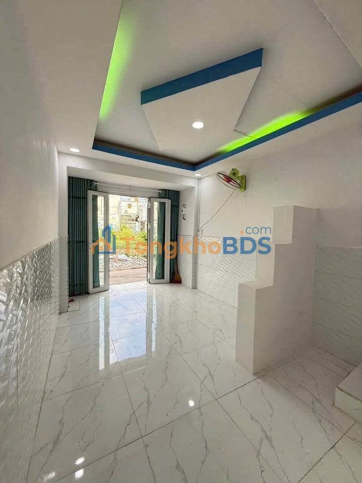 Nhà 2.8x7.5m Phường 14 Quận 6, 3 Lầu, Hướng Đông - Giá 3.35 Tỷ