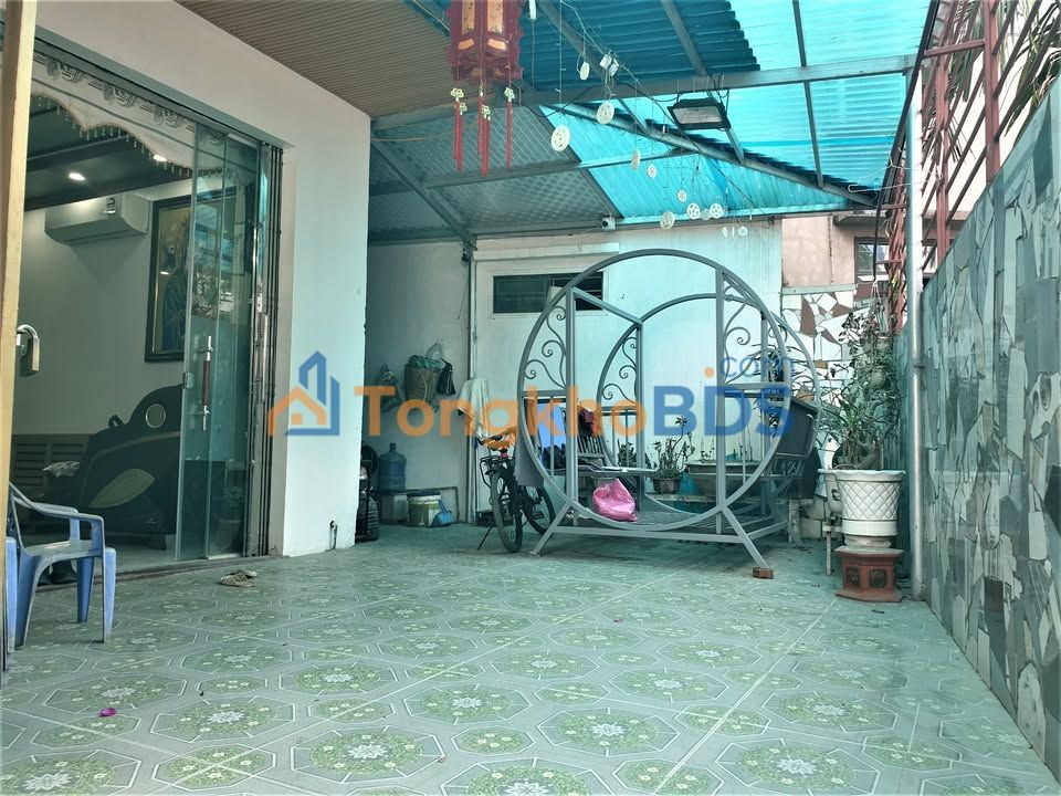 Nhà 3 Tầng Hướng Tây Nam, 69m² Gần Hồ Đầm Bét, Nam Định - Giá 2.2 Tỷ