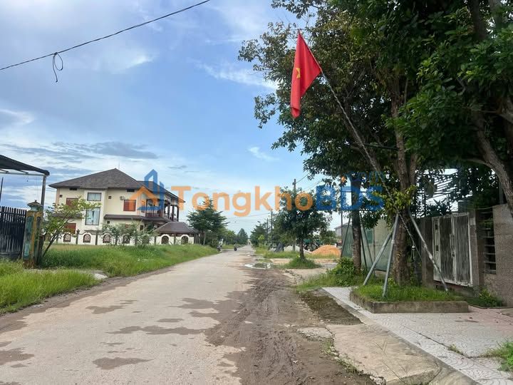 Đất nền Nguyễn Trọng Hợp 250m² 2.25 tỷ - Hạ tầng hoàn thiện