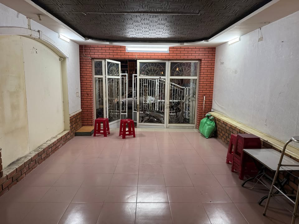 Mặt bằng Kinh doanh 100m² Mặt tiền Mạc Đĩnh Chi, Đà Lạt - Cho Thuê Gấp!