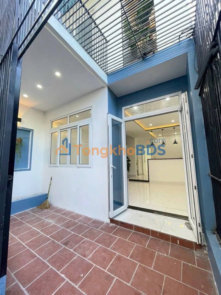 Nhà 2 Tầng Kiên Cố, 54m², Trung Tâm Thanh Khê, Đà Nẵng - Giá 3.7 Tỷ