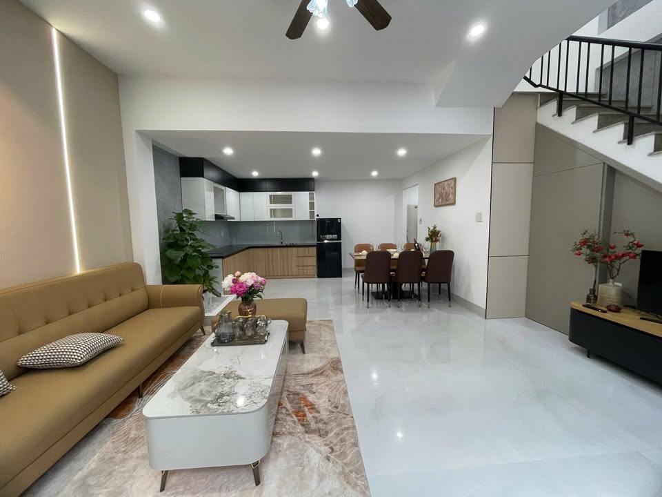 Nhà 3 Tầng 3 Mê Sân Thượng Chill - Mai Lão Bạng, Hải Châu - 5 Tỷ