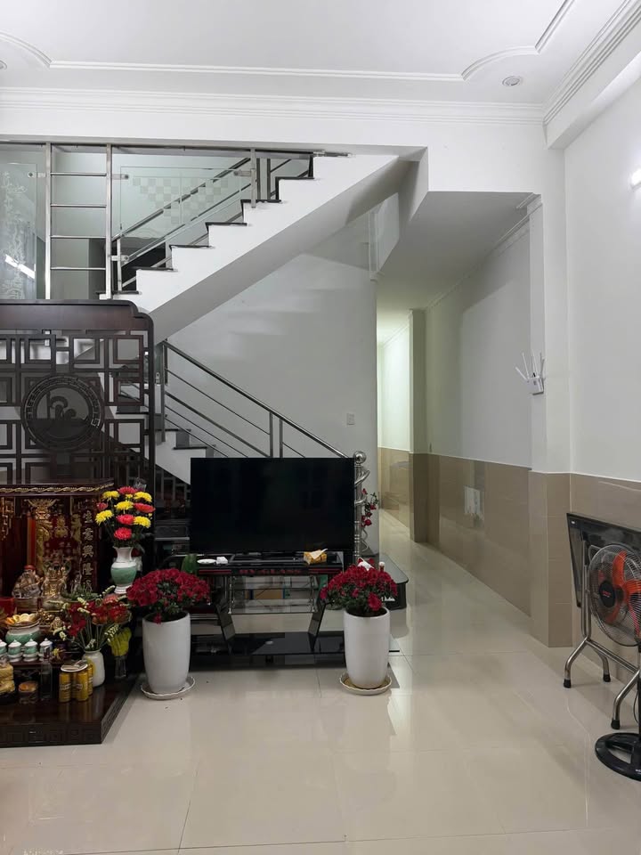 Nhà Mặt Tiền 110m² Hải Châu - Kinh Doanh & Ở Thoải Mái