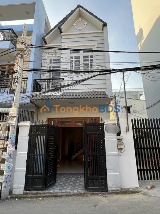 Nhà nguyên căn Thủ Đức 120m² giá 8 triệu - Sẵn sàng ở ngay