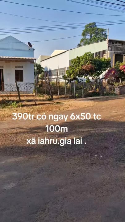 Đất nền Ia Hrú, Gia Lai - 300m² MT nhựa giá 390 triệu, gần ngã 4