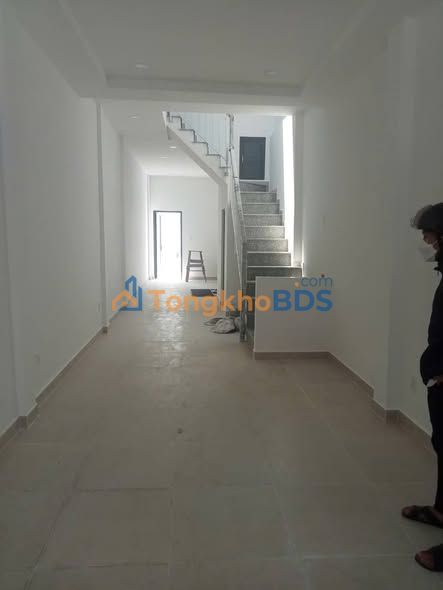 Nhà Hẻm Xe Hơi 64m² Thủ Đức - Giá 10 Triệu, Gần Chợ & TTTM