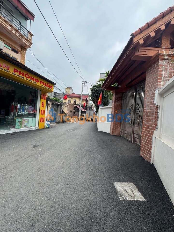 Bán Gấp Lô Góc 75m² Tại Quế Võ, Bắc Ninh - Nhà 3 Tầng, Ô Tô Tránh