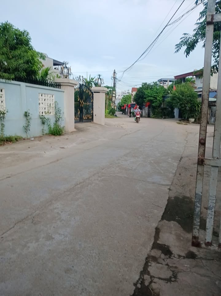 Bán đất nền Phổ Yên 121m² - Vị trí đẹp, giá hơn 1 tỷ