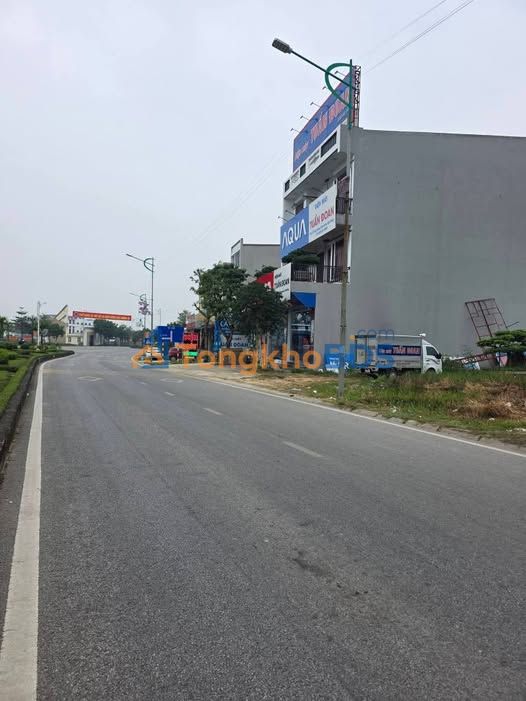 Đất nền Tam Đảo 100m² - View vườn hoa, thổ cư 100%, giá 1.8 tỷ