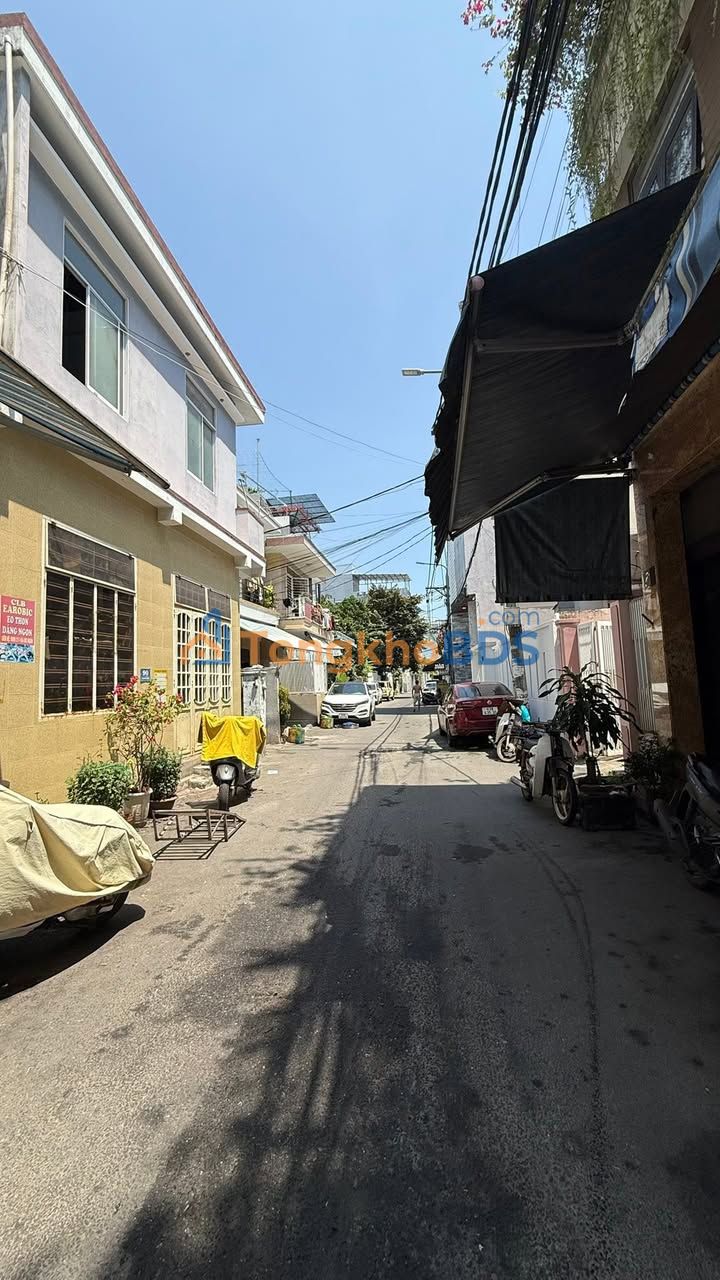 Cho Thuê Nhà 3 Tầng Đường Ô Tô, Đà Nẵng - 8 Triệu/Tháng