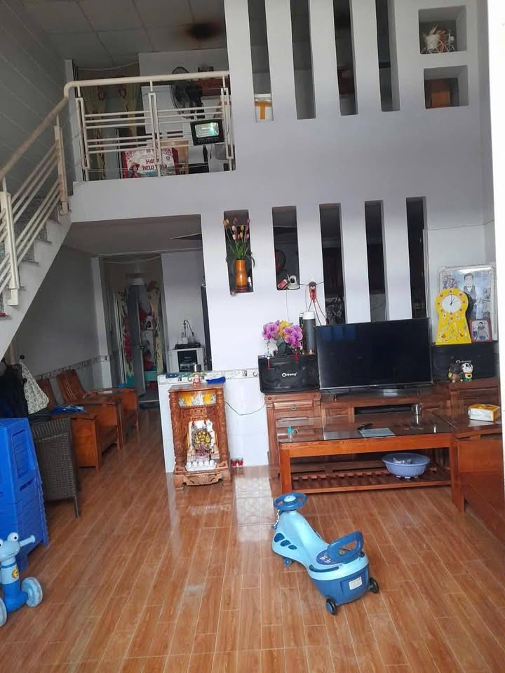 Nhà Cấp 4 Gác Lửng 58m² Phường Linh Đông, Thủ Đức - Giá 1.8 Tỷ