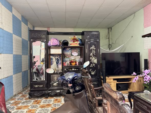 Nhà C4 100m² Cốc Lếu, Lào Cai - 890 Triệu, Sổ Đỏ Sẵn Sàng