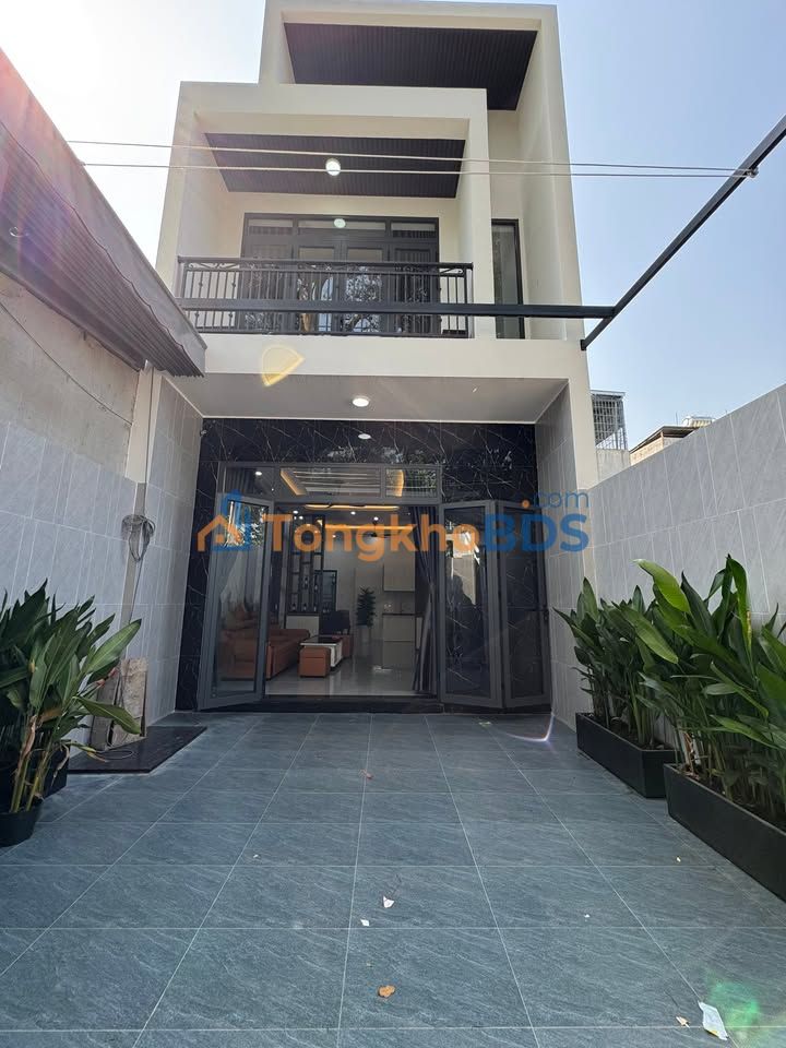 Nhà Trệt Lầu Tân Uyên 86m² - Sổ Hồng Riêng, Sẵn Sàng Về Ở Ngay!