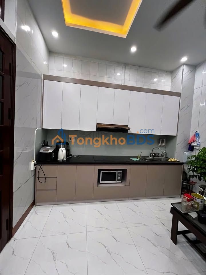 Nhà 5 Tầng Minh Khai (26m²) Giá 6.65 Tỷ - Sổ Đỏ Chính Chủ, Sẵn Sàng Giao Dịch