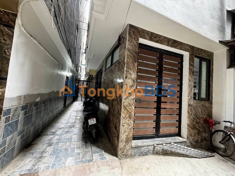 Căn Hộ Dòng Tiền Ba Đình 50m² - Kinh Doanh, Gần Hồ Tây, Tặng Nội Thất