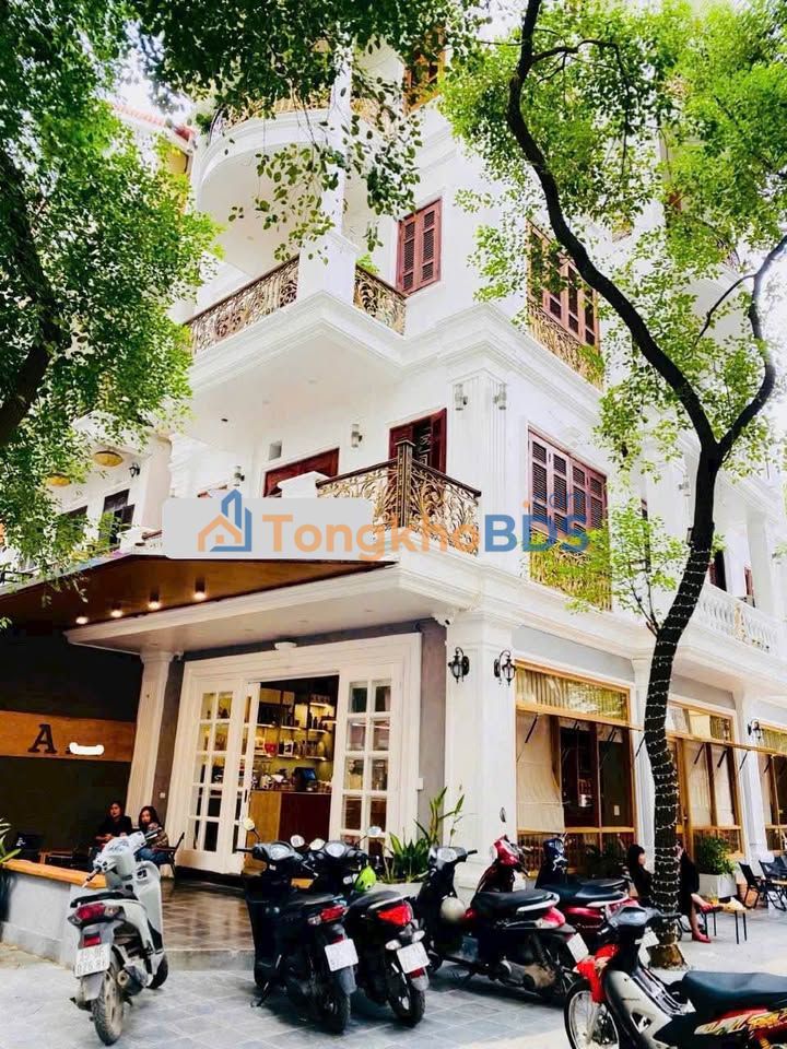 Nhà Mặt Phố Hoàng Quốc Việt 105m², 7 Tầng - Dòng Tiền 90 Triệu/tháng