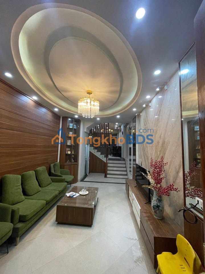 Nhà 4 Tầng Mỹ Đình 65m² - Nội thất xịn, Sẵn Sàng Ở Ngay - 14 Tỷ