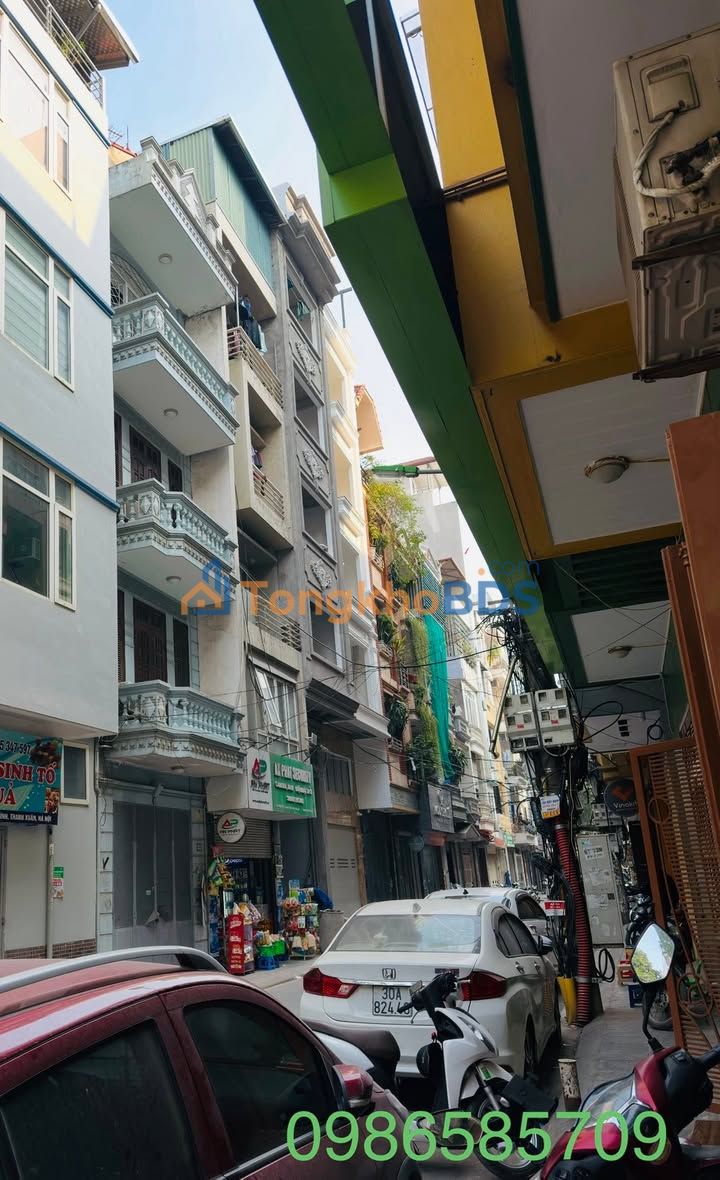 Nhà 45m² Đường 19/5 Hà Đông - Sổ Hồng, Giá 8.5 Tỷ, Gần Hồ Văn Quán