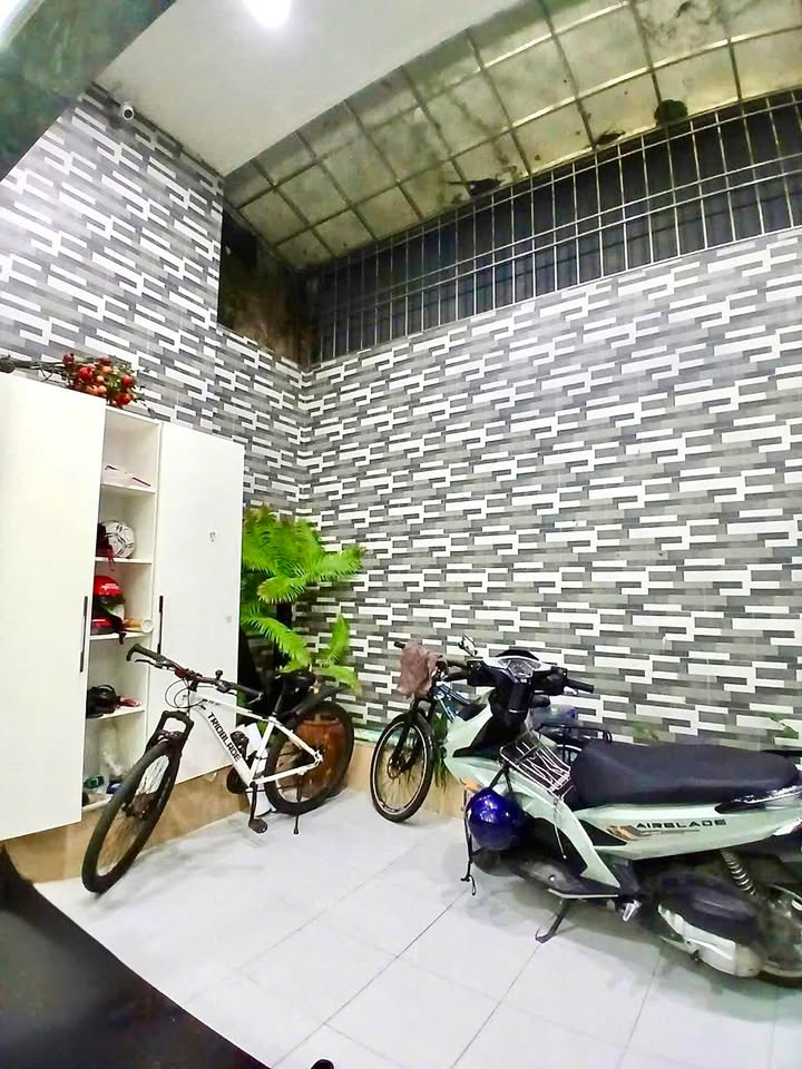 Bán Nhà Phường Minh Khai, Hải Phòng - 64m² Sổ Đỏ, Gần Hồ Tam Bạc