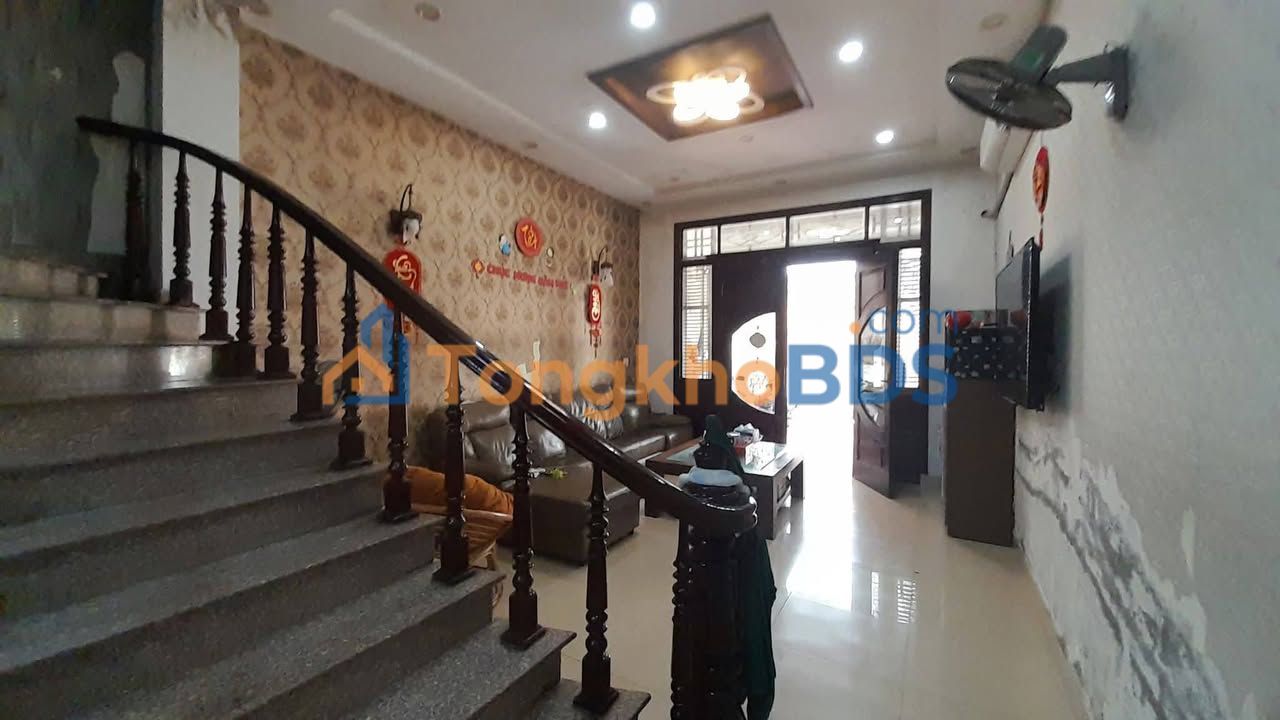 Nhà 4 Tầng Mặt Tiền 10m Ngô Quyền, Hải Phòng - Kinh Doanh Đắc Lợi