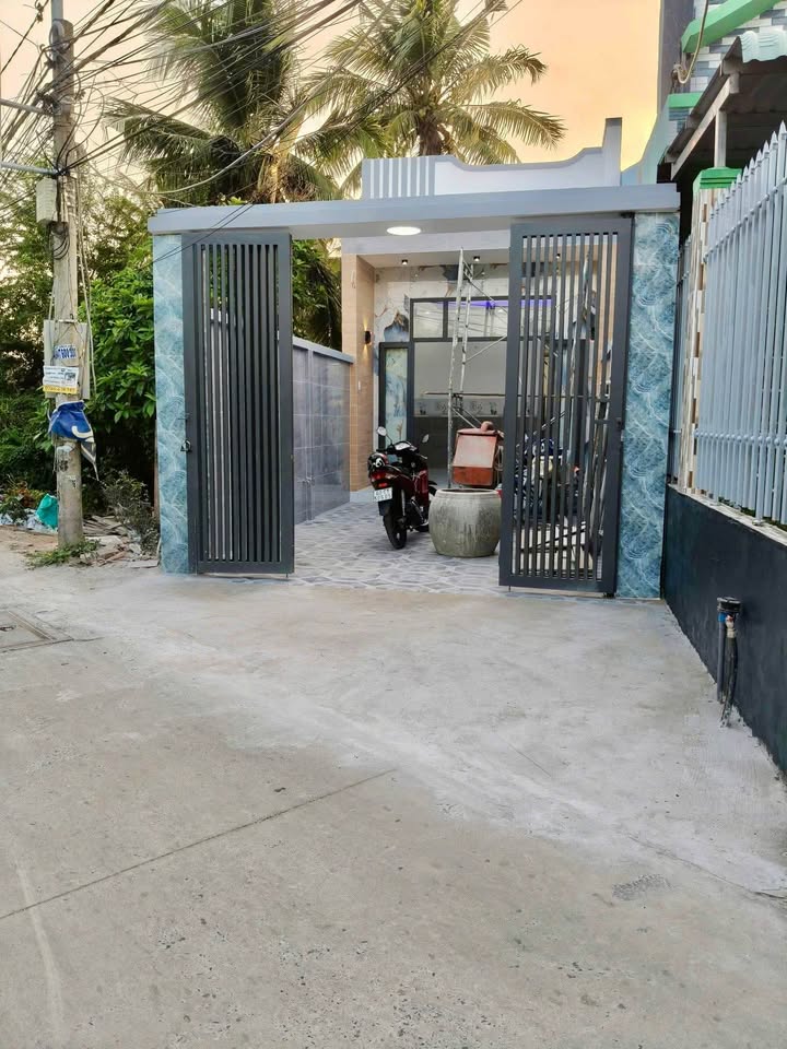 Nhà Cấp 4 Trung An Mỹ Tho 120m² - Sân Ô Tô, Sẵn Sàng Ở Ngay