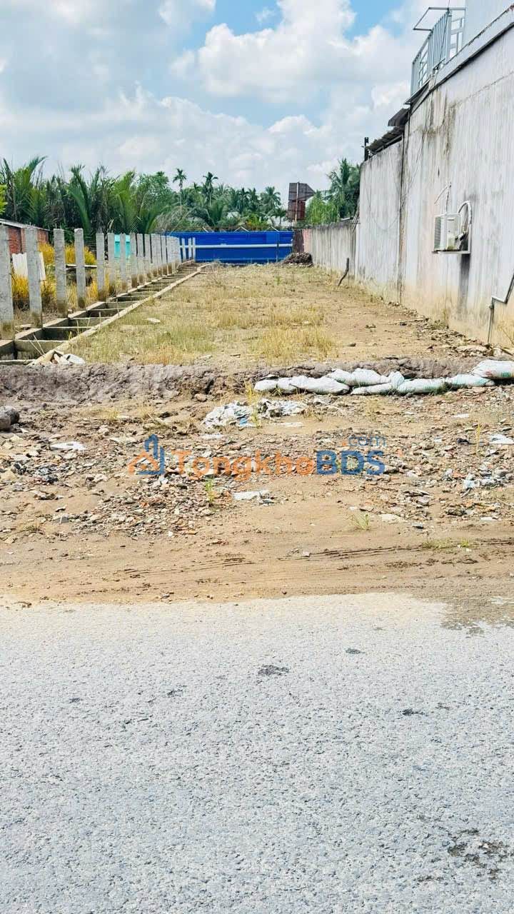 Mặt Tiền Kinh Doanh Đường Huyện 30, Vĩnh Long - 289.2m² Giá Tốt