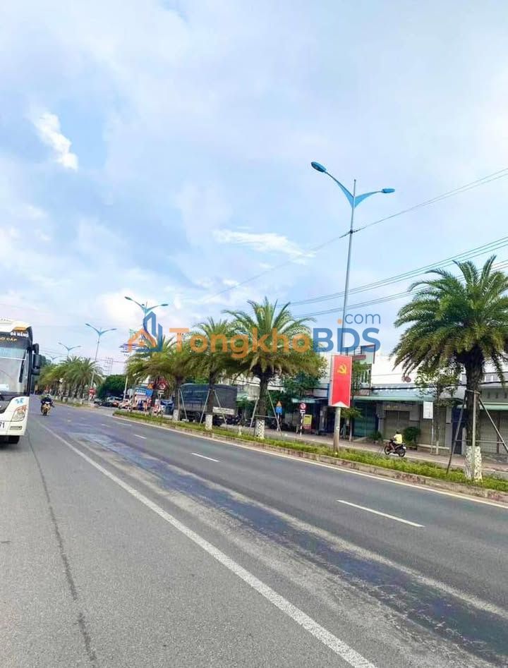 Bán đất tặng nhà mặt tiền QL1D Quy Nhơn, 109m² - Vừa ở vừa kinh doanh