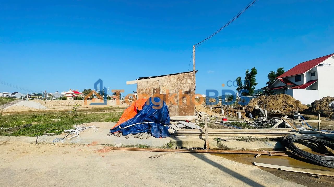 Bán Đất Nền 100m² Nhơn Bình, Quy Nhơn - View Công Viên, Hướng Tây Bắc