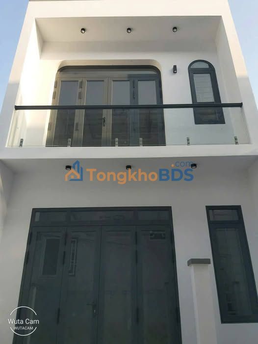 Nhà 1 Trệt 1 Lầu Phường 4 Vĩnh Long - 74m², 3PN, Giá 2.3 Tỷ